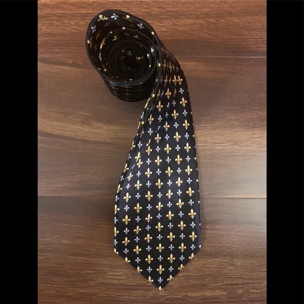 ROGER L. Paris Black 100% Silk Foulard Print Necktie
